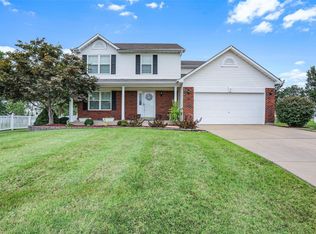 7 Baron Ridge Ct, O'Fallon, MO 63366