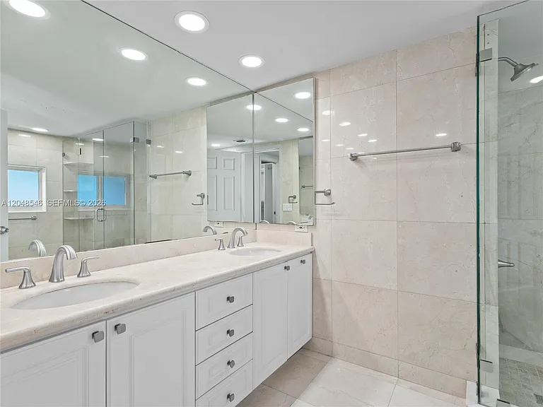 651 S Mashta Dr — Photo 37