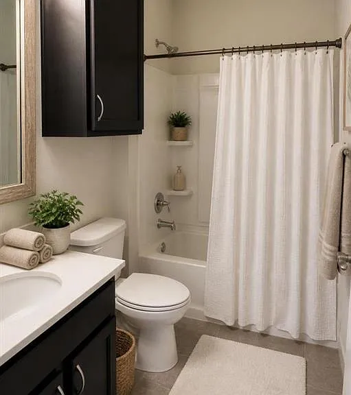 410 Holiday Creek Ln — Photo 22