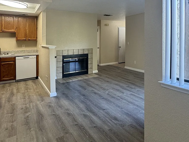 8066 Via De Palmas Ln #7 — Photo 10
