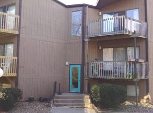281 Haywood Dr #281, Iowa City, IA 52245