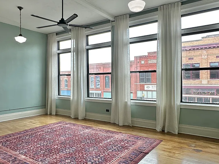 108 E Oklahoma Ave #1/2 — Photo 8