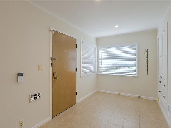 5th image of 753 Paloma Ave