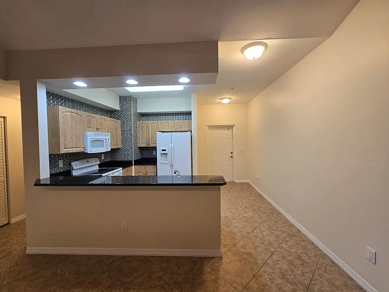 1101 Winding Pines Cir #202 — Photo 7