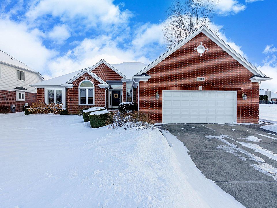 1st image of 19420 Ironwood Dr