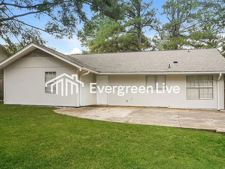 658 Tifton Dr — Photo 15