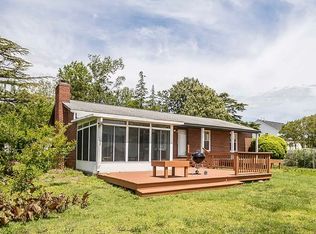 297 Hughes Ln, Hampton, VA 23663