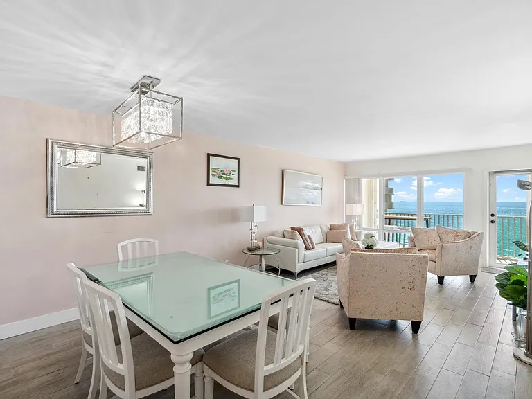 750 N Ocean Blvd #1507 — Photo 17