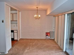 1800 Metzerott Rd APT 407, Adelphi, MD 20783