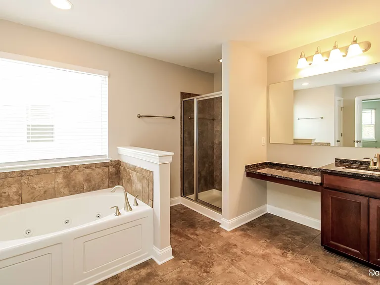 128 Wintergreen Ct — Photo 9