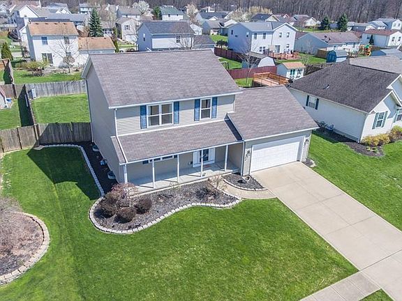 3rd image of 637 Alexis Dr