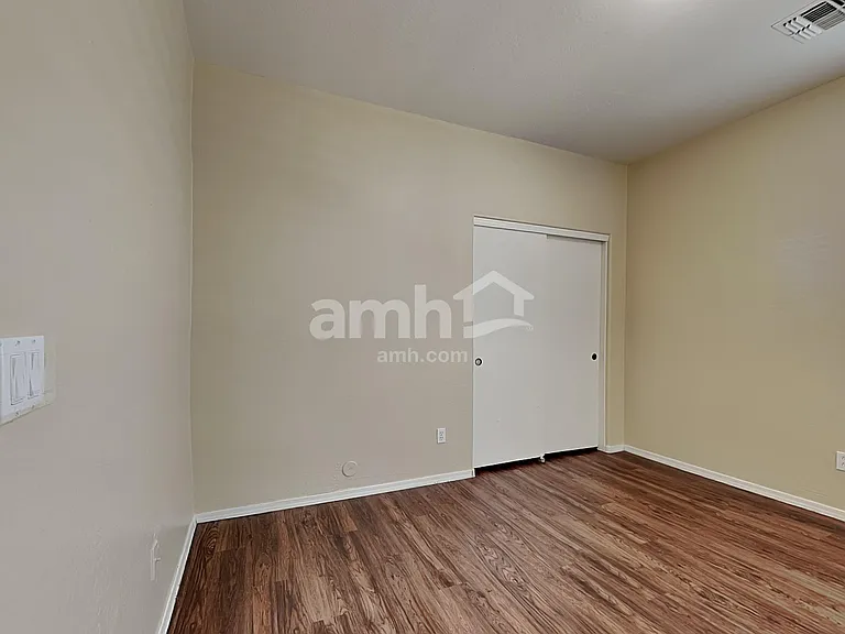 4320 W Burgess Ln — Photo 18