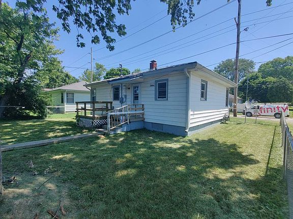 3rd image of 1123 S Noble St