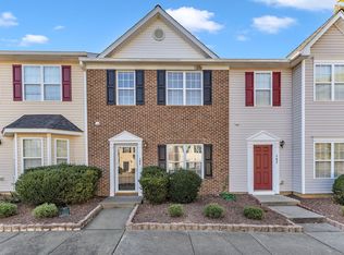 105 Parkerson Ln, Apex, NC 27502