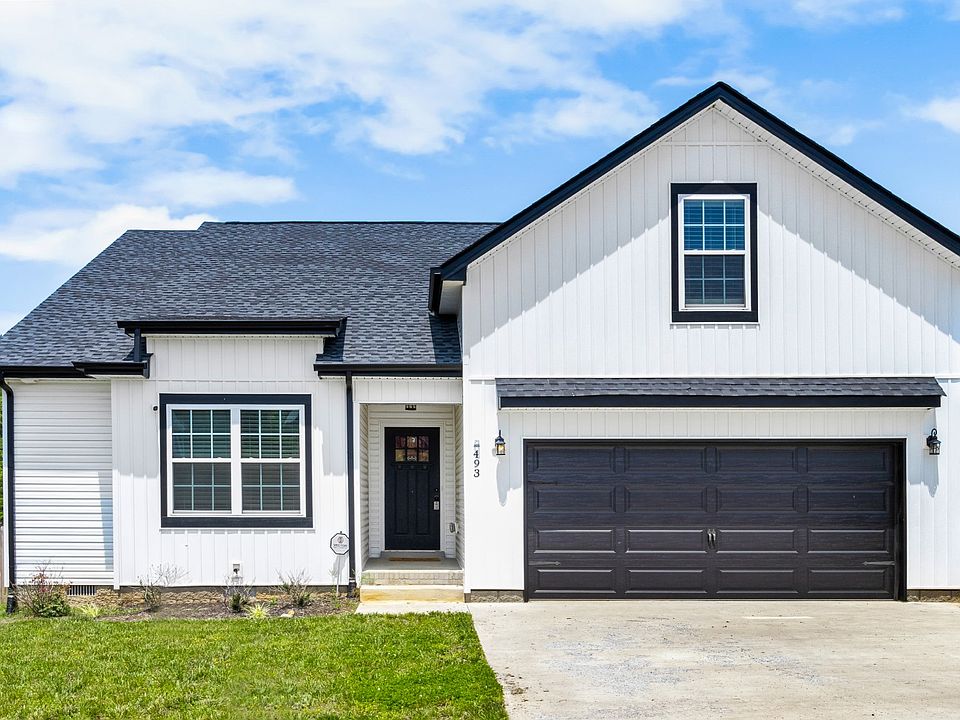 1st image of 493 Vale Ct