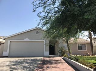 811 Lost Trail Ct, Bakersfield, CA 93307