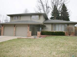 4000 S Otonka Pass, Sioux Falls, SD 57103