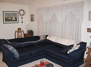 3rd image of 3701 Court Ave