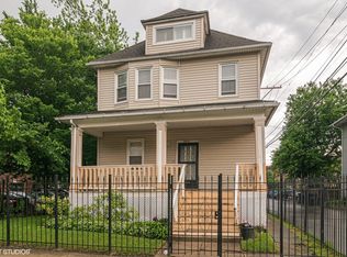 5517 W Ohio St, Chicago, IL