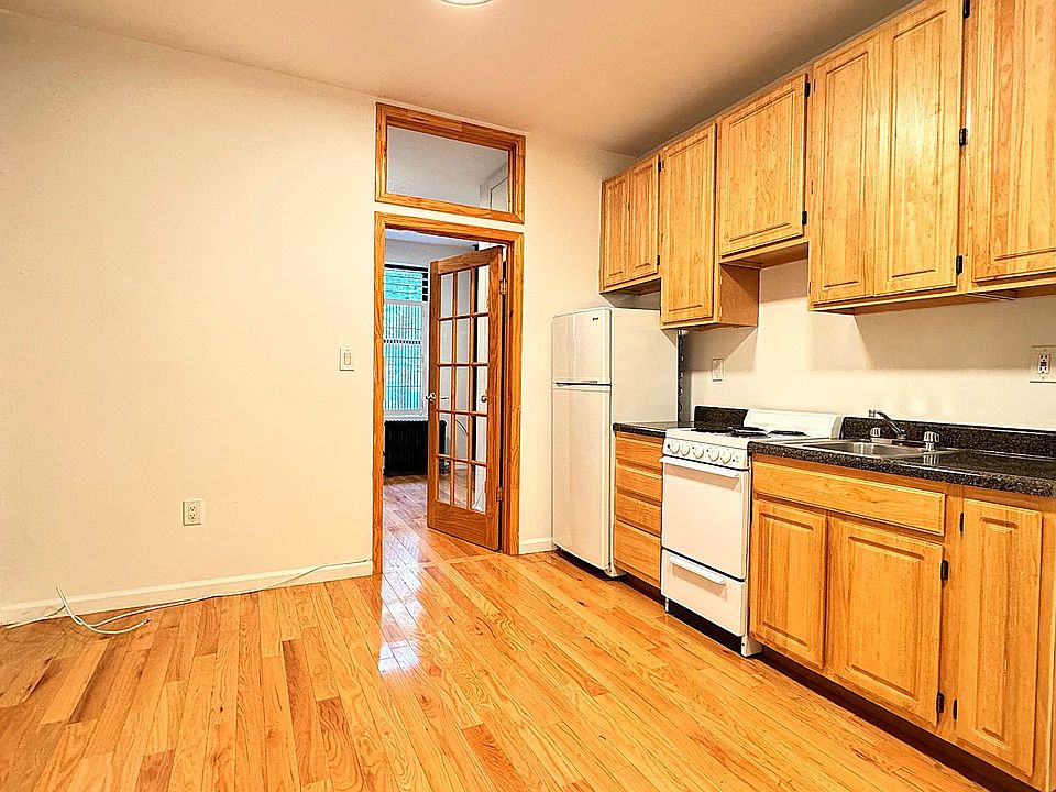 1st image of 56 E 7th St APT 8