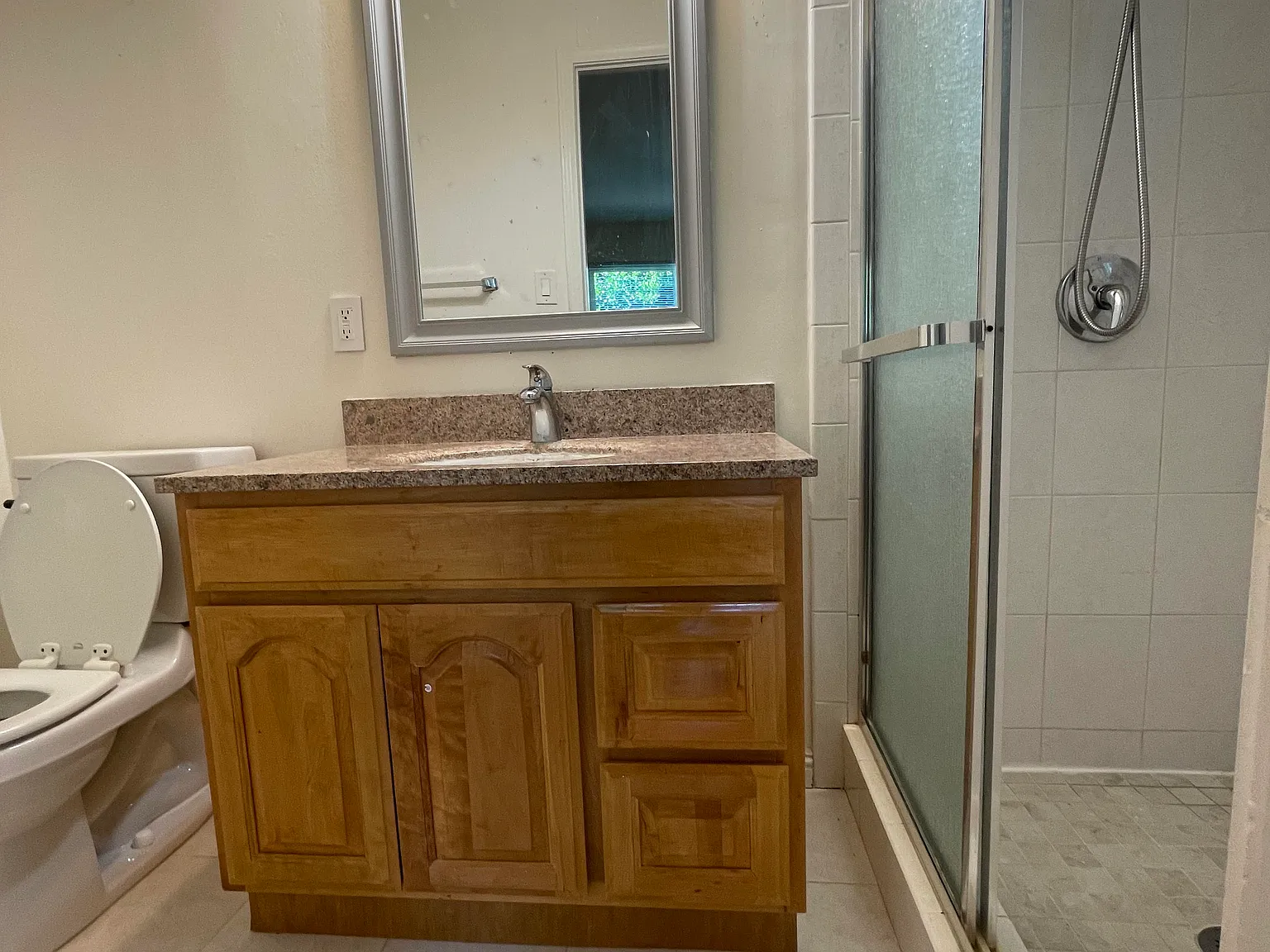 3 bed, 1150 sqft, $4,595 — Photo 4