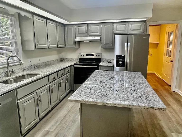 2720 Ewing Ford Rd — Photo 4