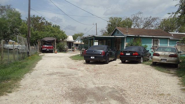 1st image of Stevens Dr