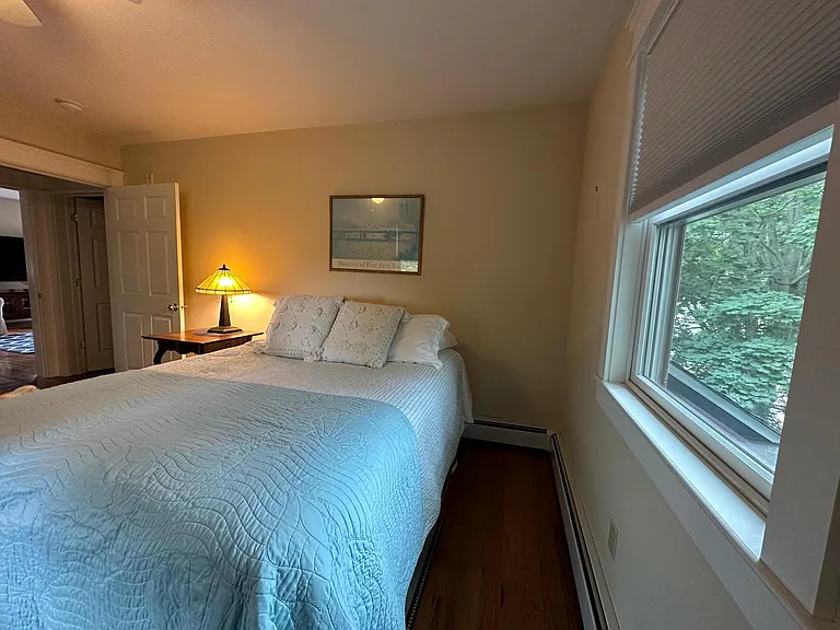 34 Mount Vernon St #5 — Photo 21