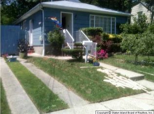 78 Exeter St, Staten Island, NY 10308