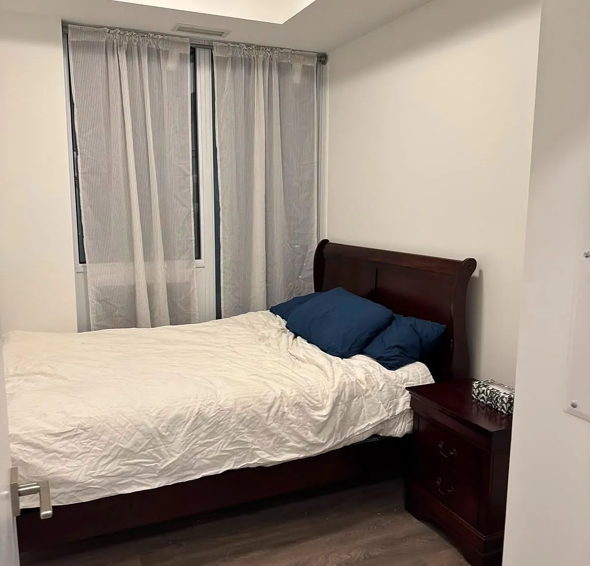 2 bed, $3,300 — Photo 3