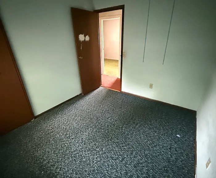 303 Wilson Park Ln — Photo 14
