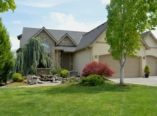 1610 S Phoebe Dr, Ridgefield, WA 98642