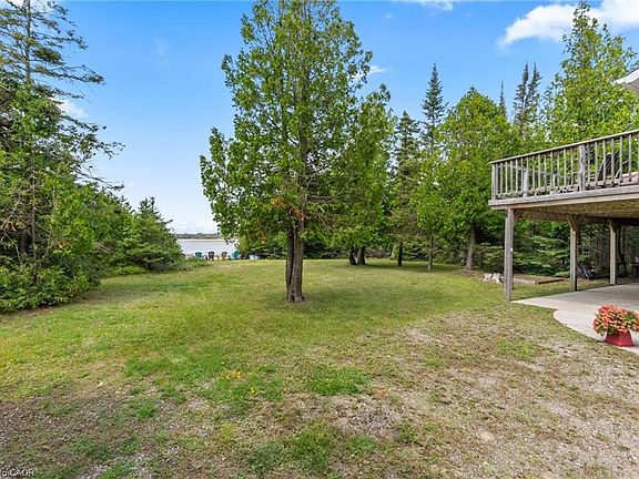 3rd image of 1020 Dorcas Bay Rd