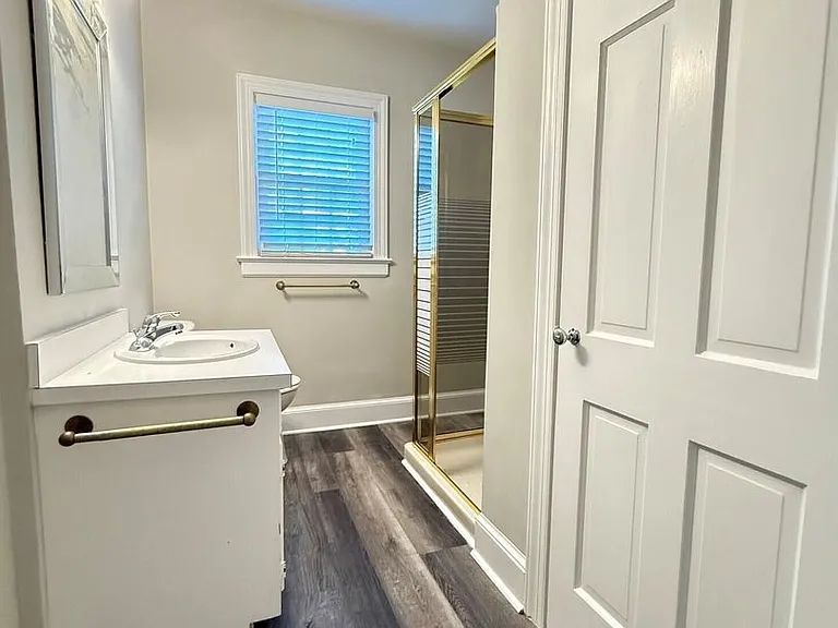 2667 Davis St — Photo 15