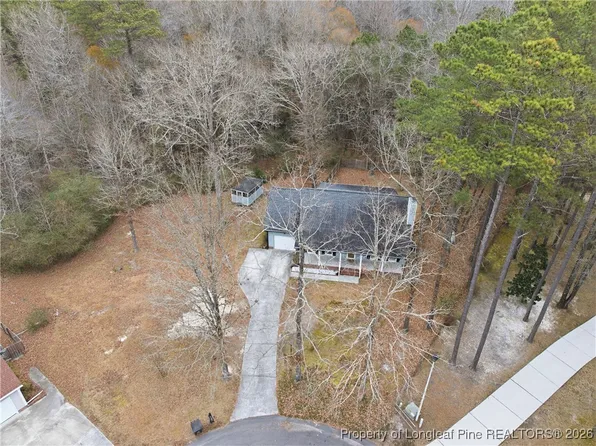 95 S Hillside Dr, Spring Lake, NC 28390