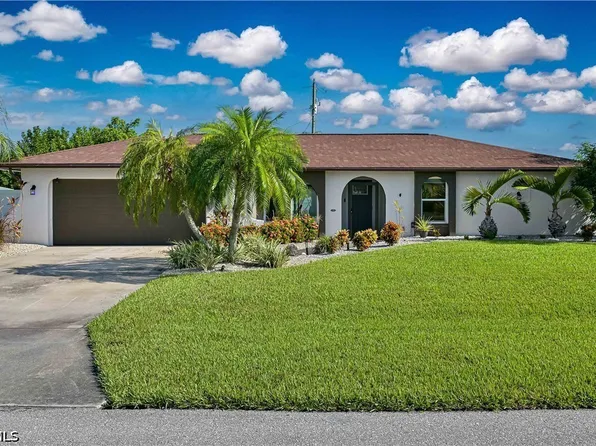 313 SE 3rd St, Cape Coral, FL 33990