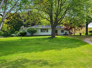 2877 Bessemer Rd, Coloma, MI 49038