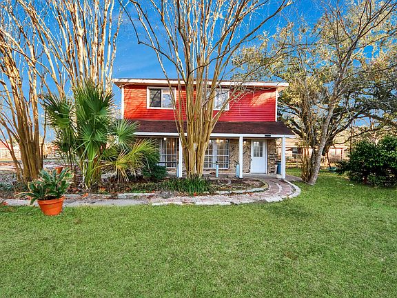 3rd image of 12910 Woody Rd #107
