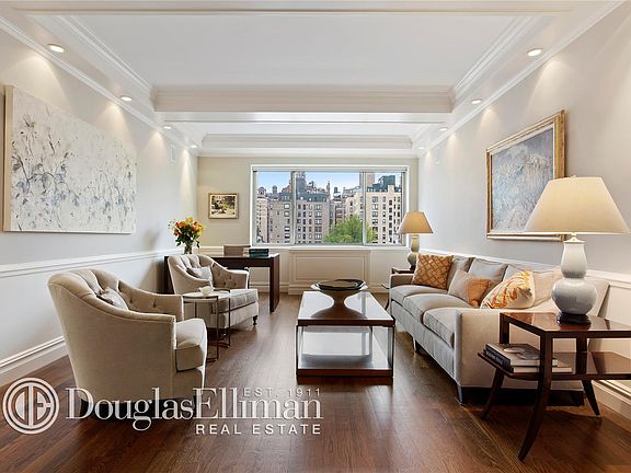 2nd image of 201 E 80th St APT 8G
