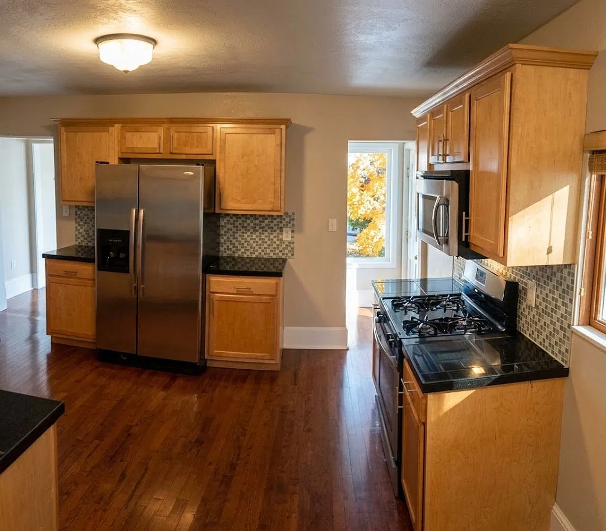 Student Housing - South Side — Photo 2