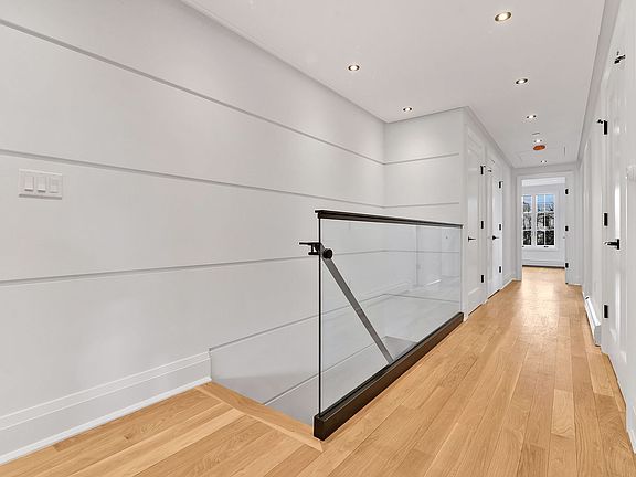 5th image of 21-74 42nd St #Top
