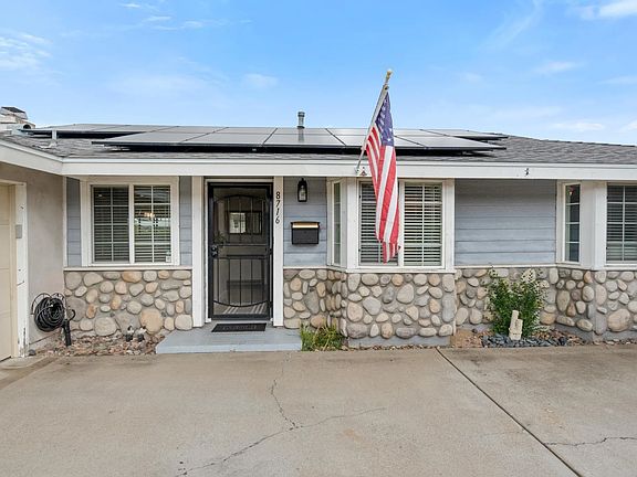 2nd image of 8716 Vista Del Verde