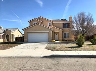 14973 Braemer Dr, Victorville, CA 92394