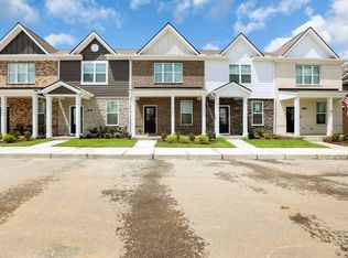 719 Ashbrook Dr, Lebanon, TN 37087