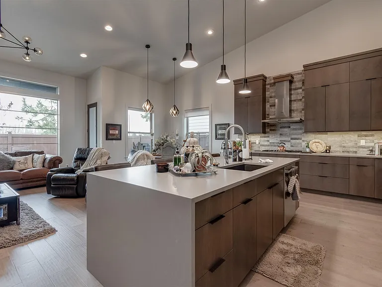 3851 W Crossley Dr — Photo 12