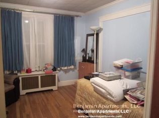 222 N Harvard St #1F, Allston, MA 02134