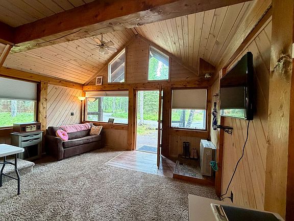 4th image of 37909 Hall Rd