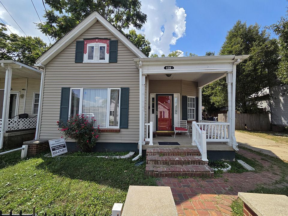 1st image of 430 E 4th St
