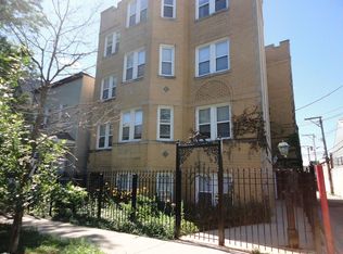 1535 W Victoria St APT 3F, Chicago, IL 60660