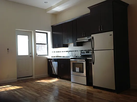 Rented by Strivers Management Group Corp (Brokerage) | media 18